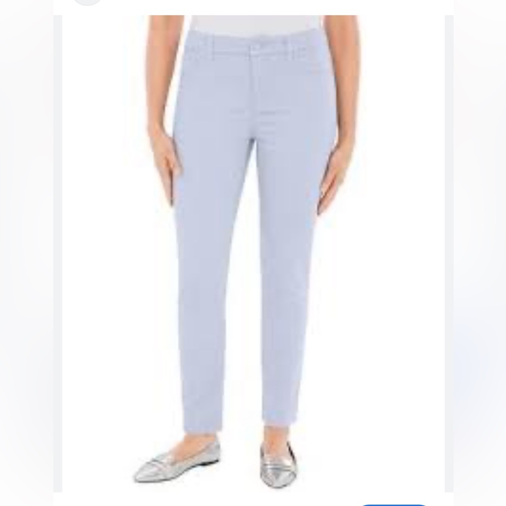 Chico’s Jeans in Light Blue🍒Size 3🍒These are Like New!!! XL